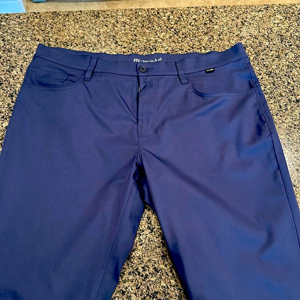 Travis Mathew Open to Close Pant size 38